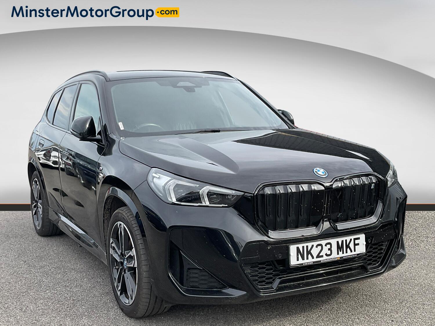 BMW Ix1 main image