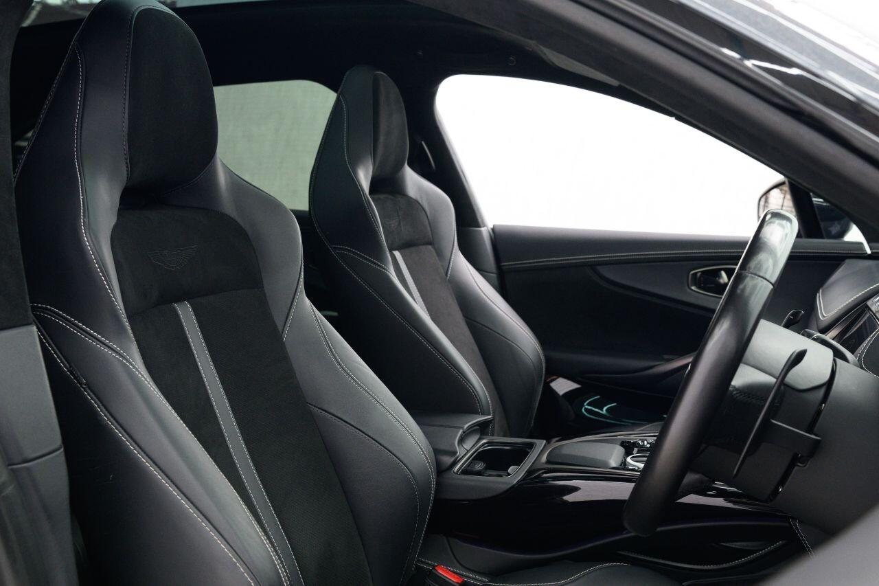 Aston Martin DBX view 17