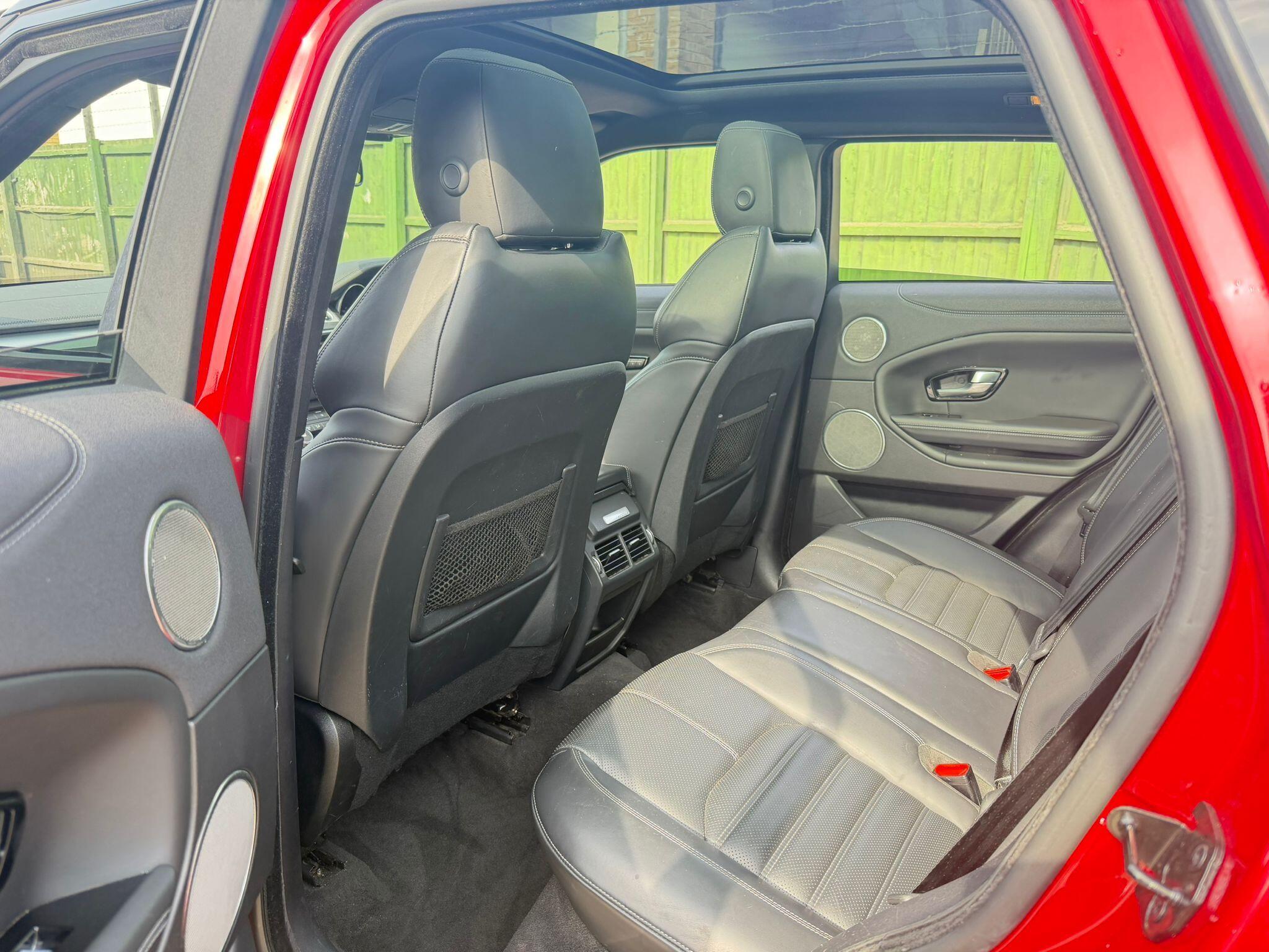 Land Rover Range Rover Evoque view 21