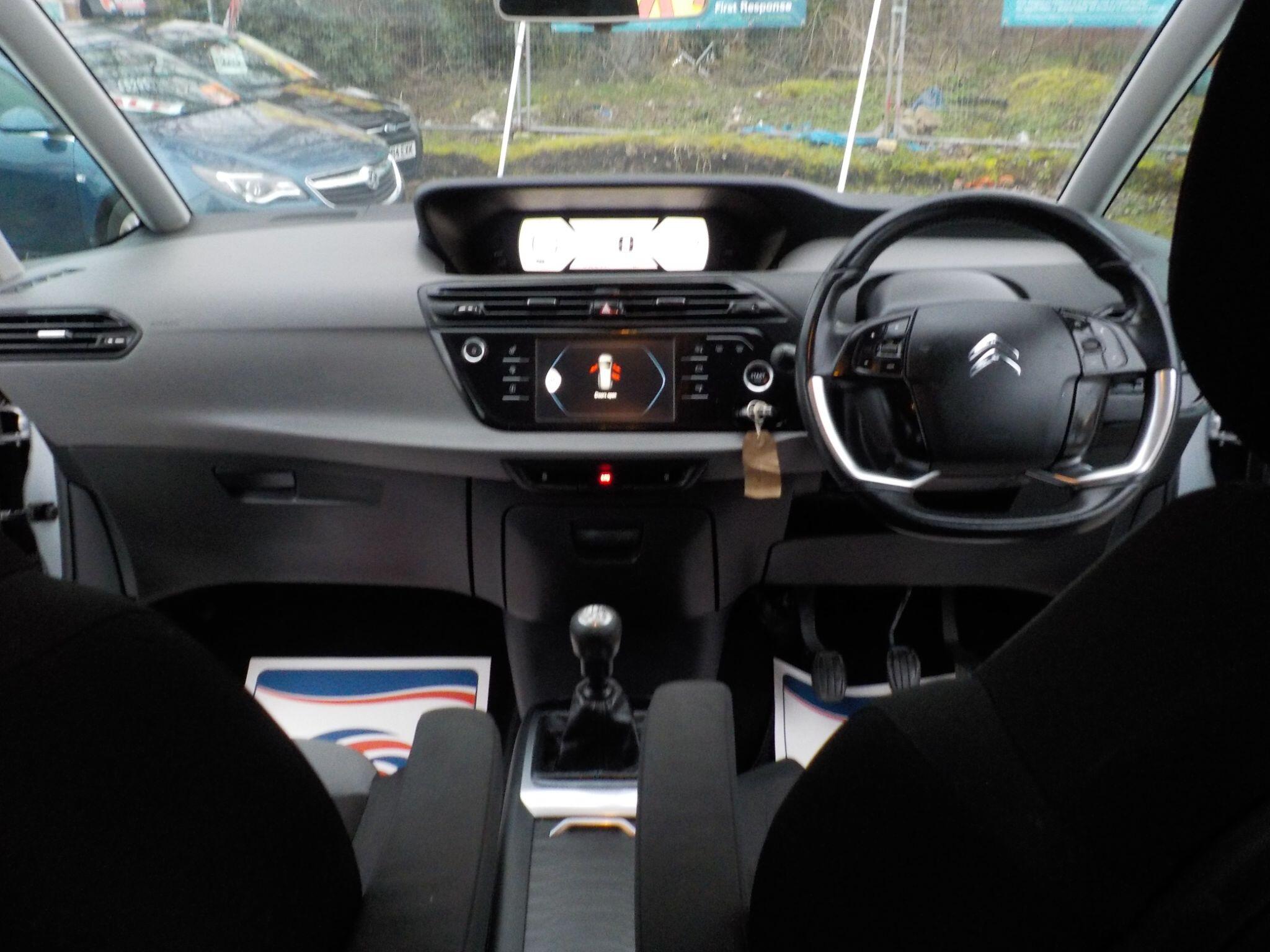 Citroen Grand C4 Picasso 1.6 e-HDi Airdream VTR+ Euro 5 (s/s) 5dr