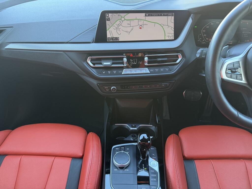 BMW 2 Series view 10