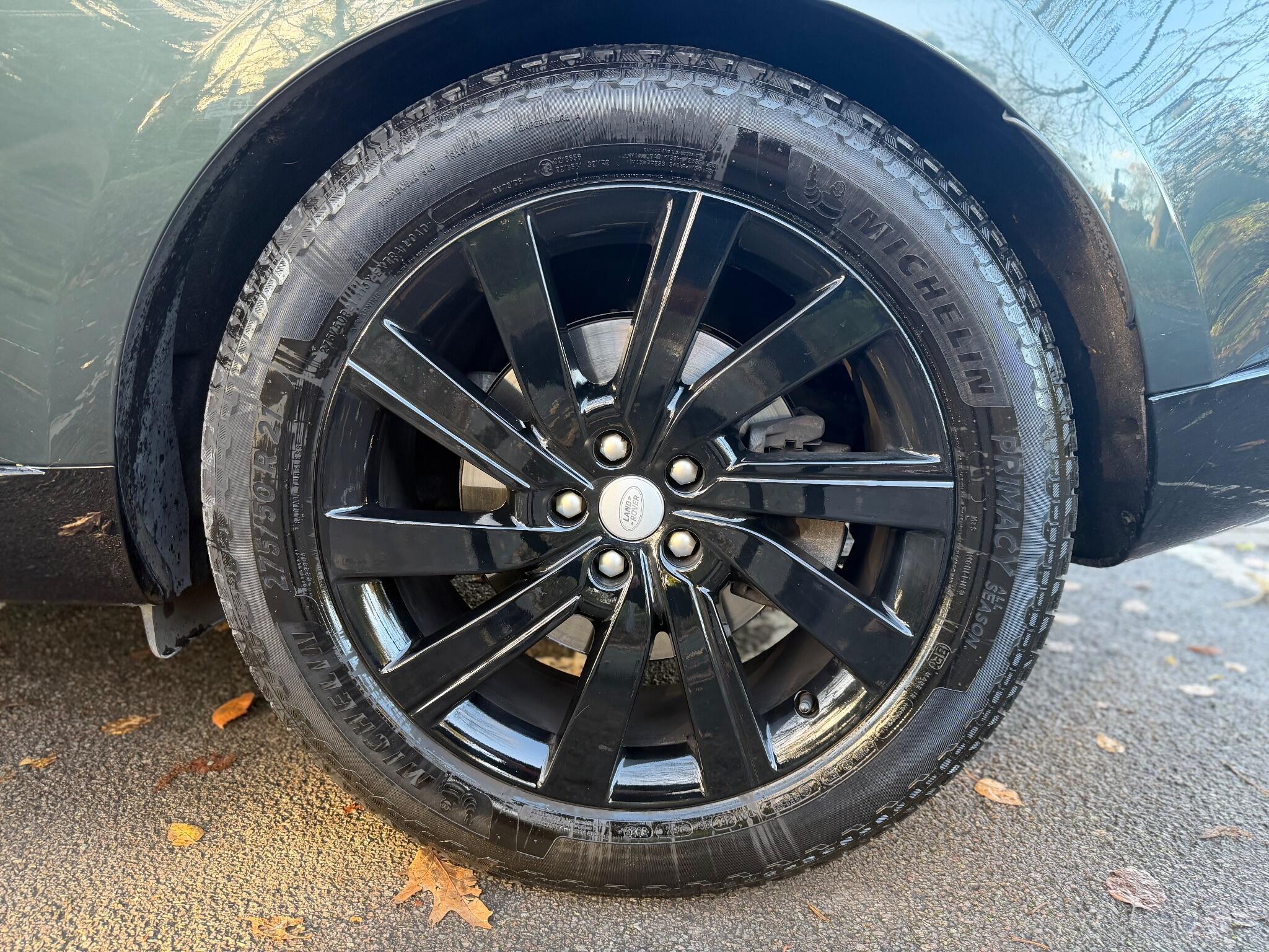 Land Rover Range Rover view 23
