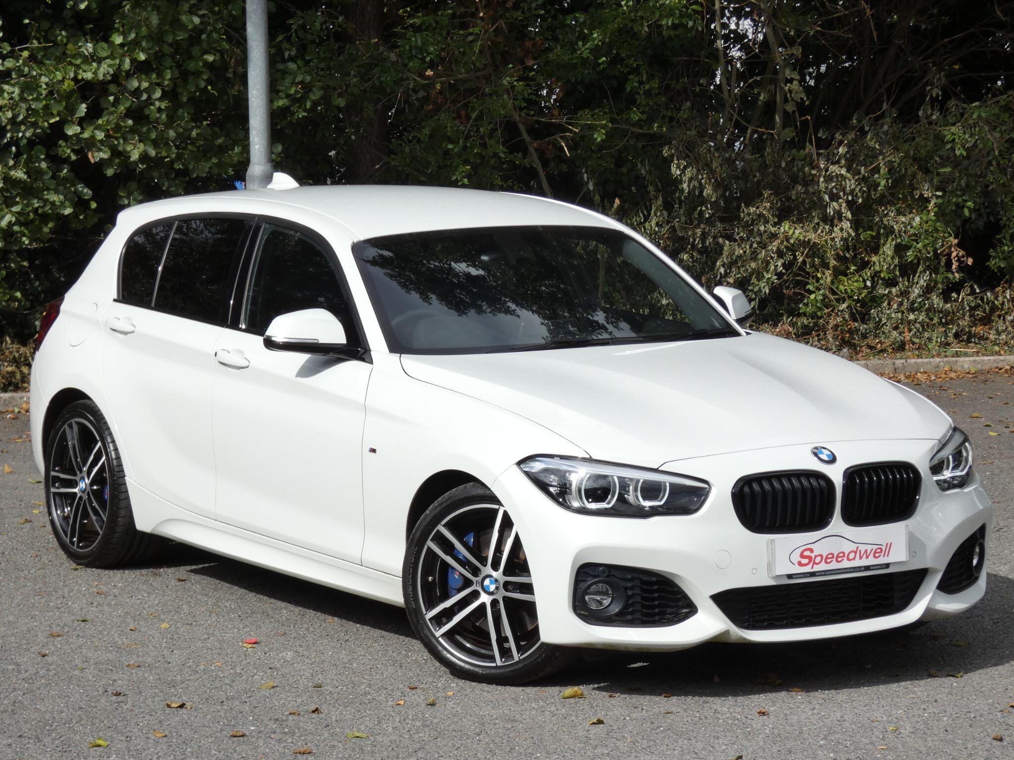 BMW 1 Series view 5