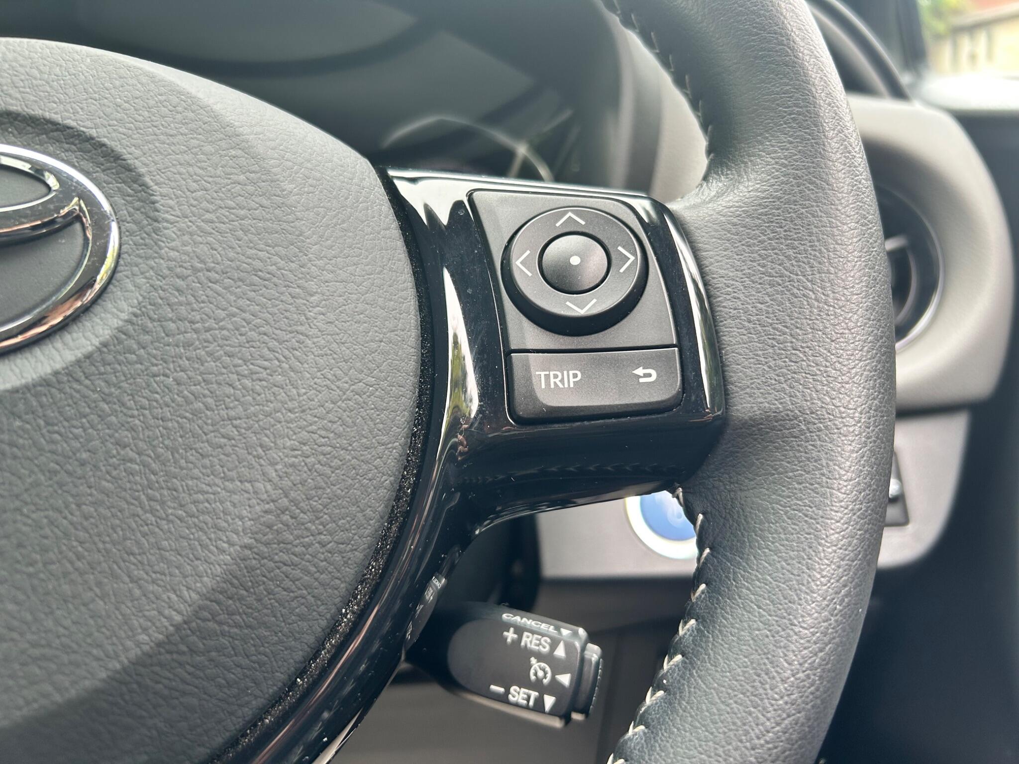 Toyota Yaris view 28