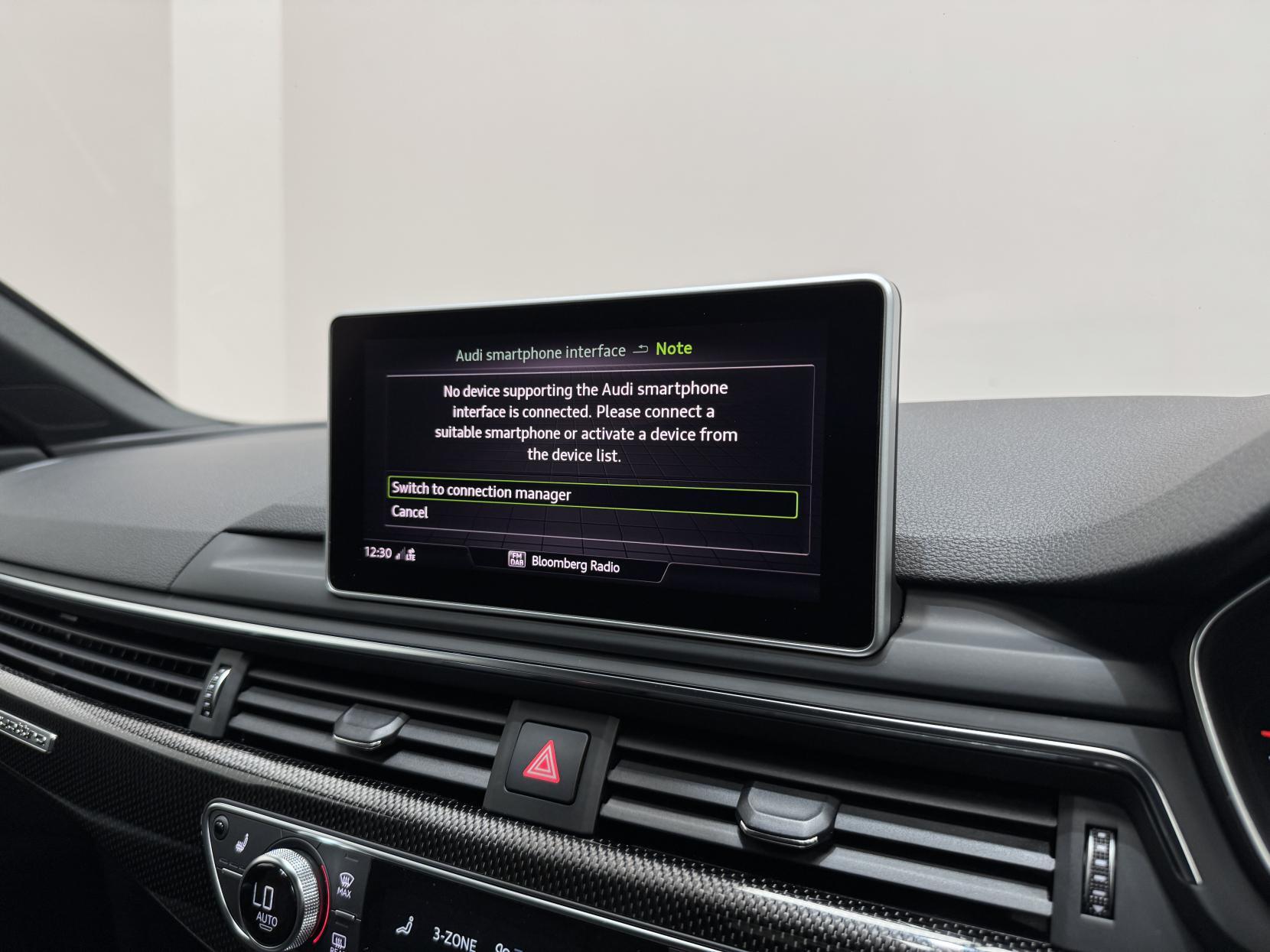 Audi S5 view 26