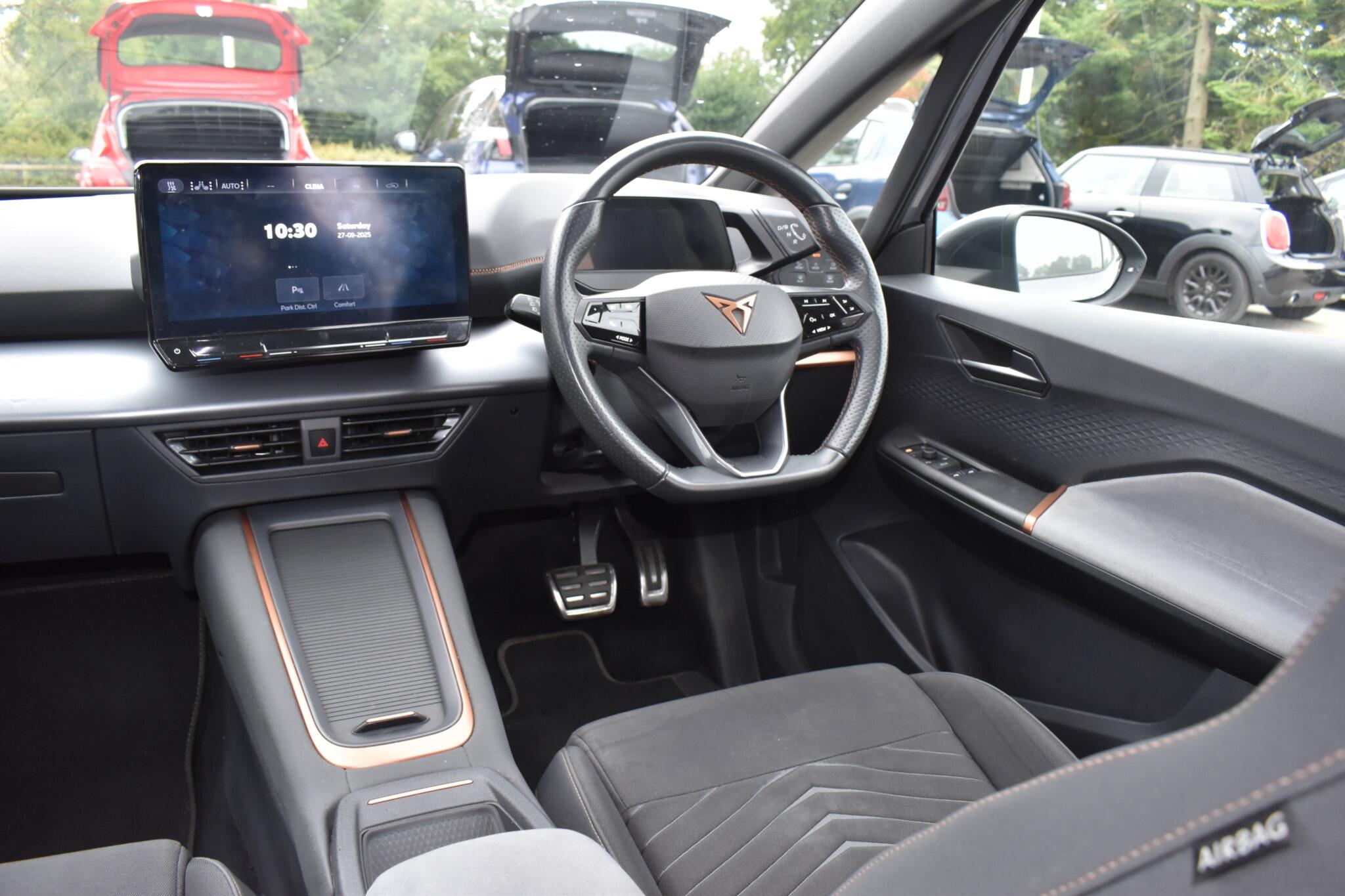 Born - 58kWh V2 Auto 5dr - Image 14