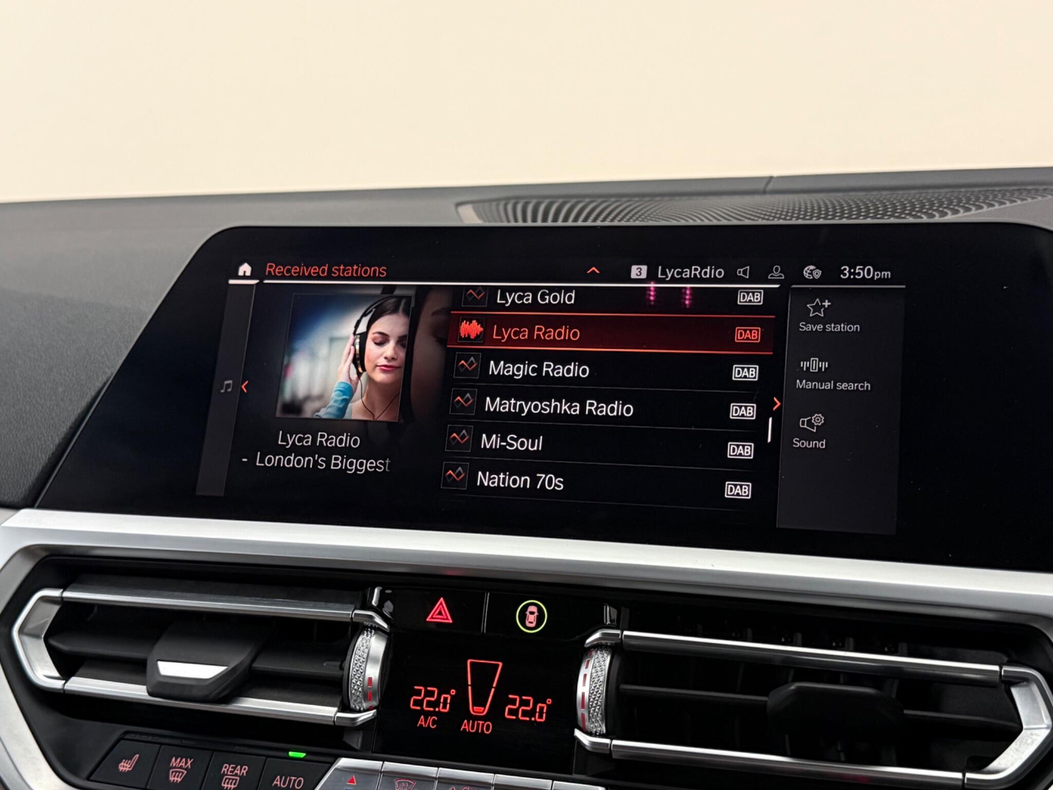 BMW 3 Series view 31