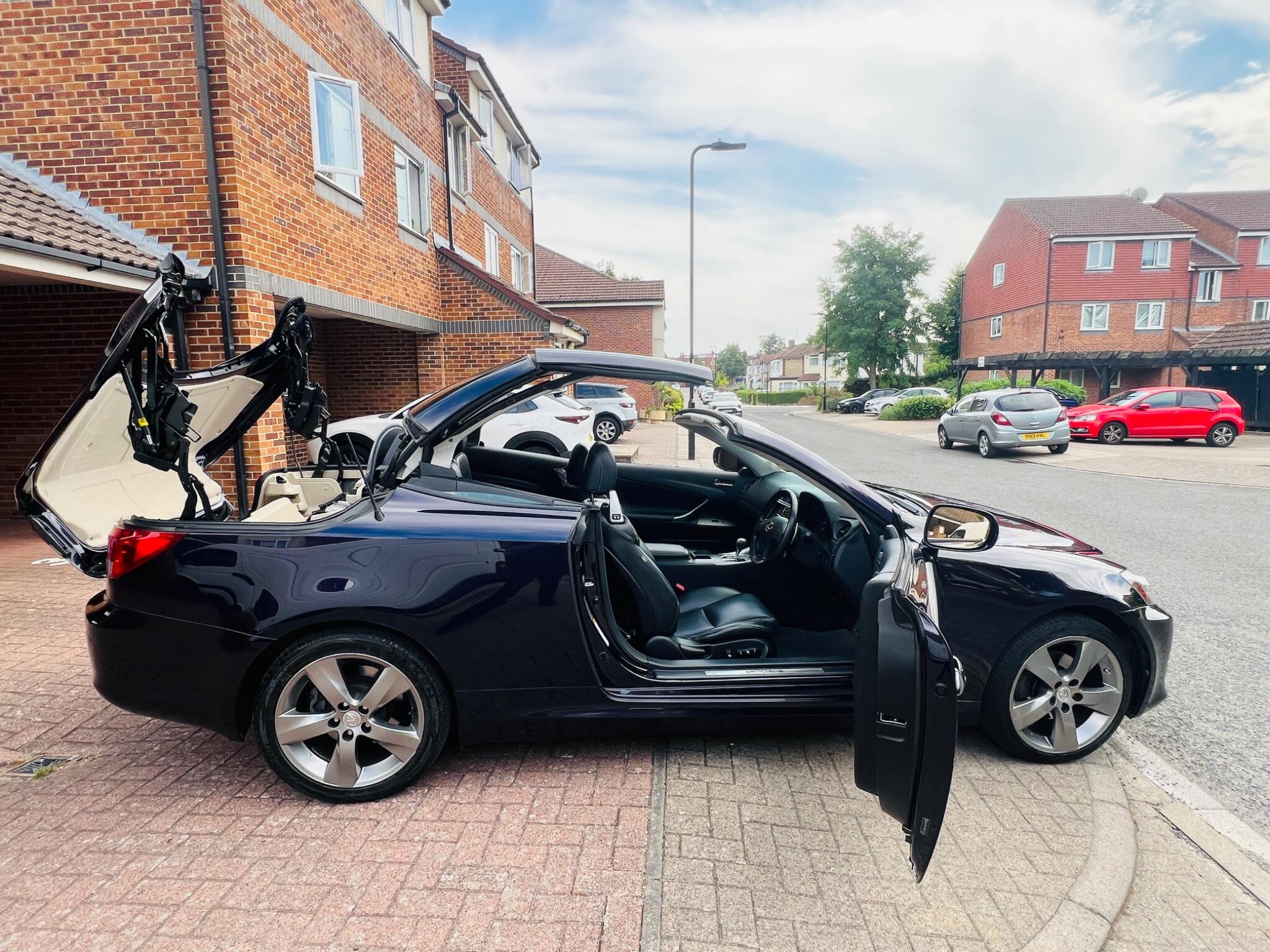 Lexus Is view 86