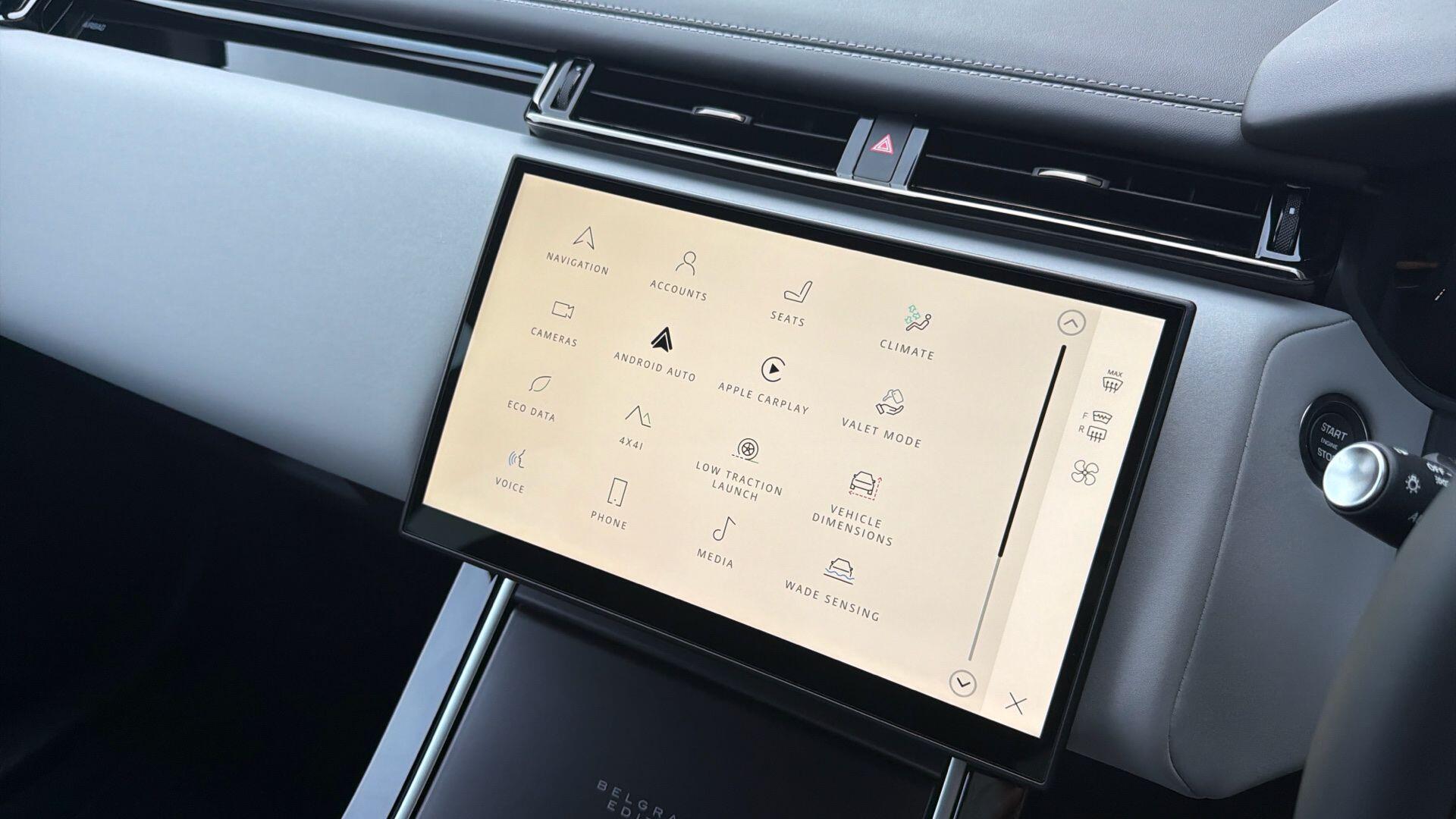 Land Rover Range Rover Velar view 44