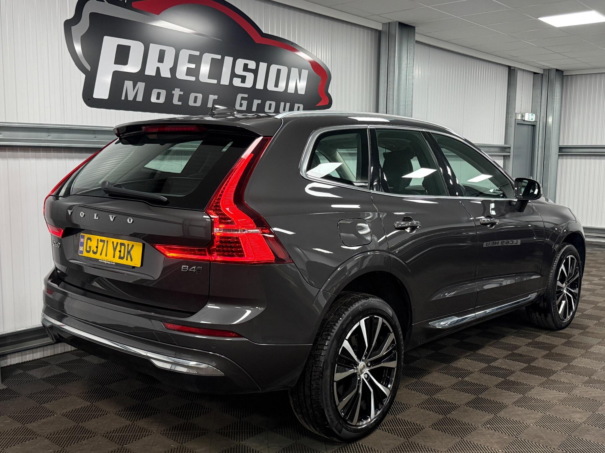 Volvo XC60 view 15