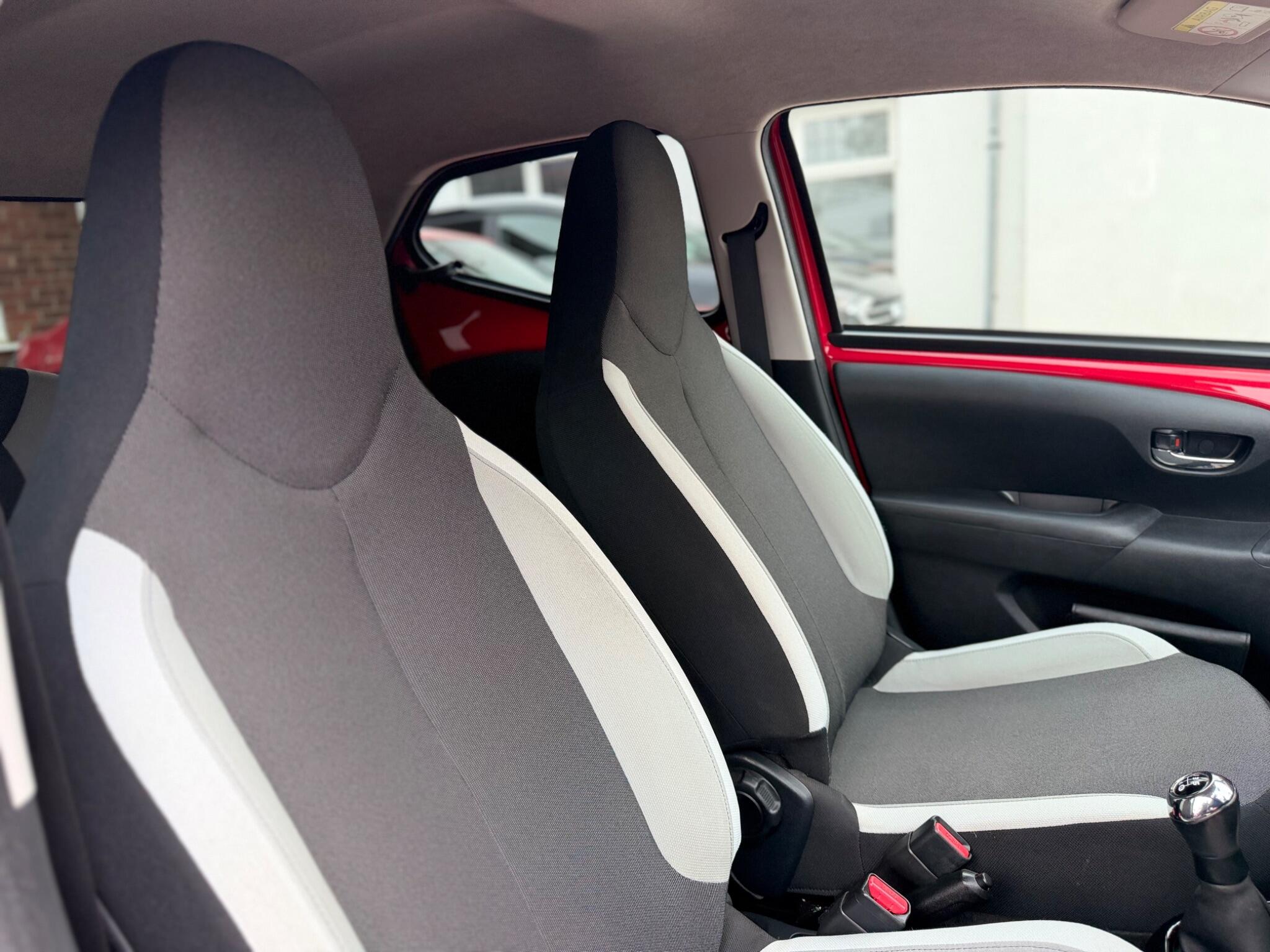 Toyota Aygo view 20