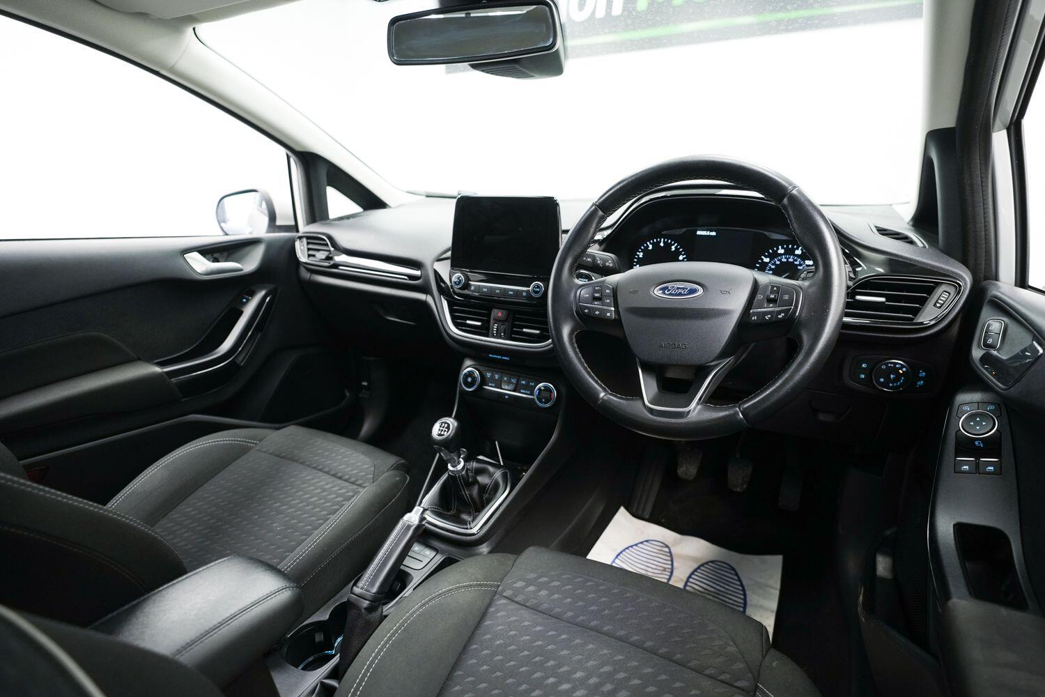 Ford Fiesta view 10