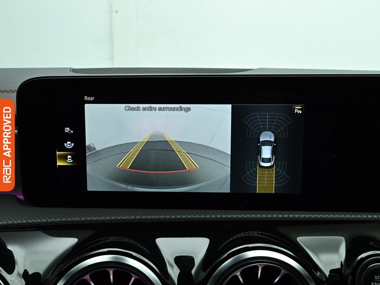 Mercedes-Benz Cla view 18