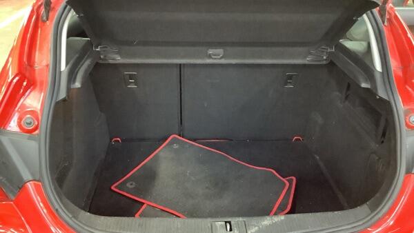 Vauxhall Astra view 9