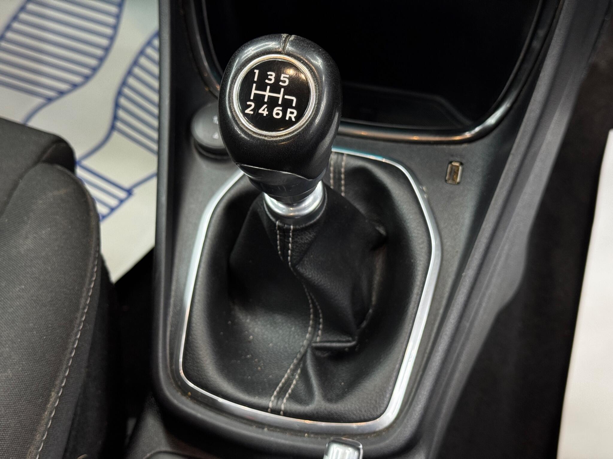 Ford Puma view 23