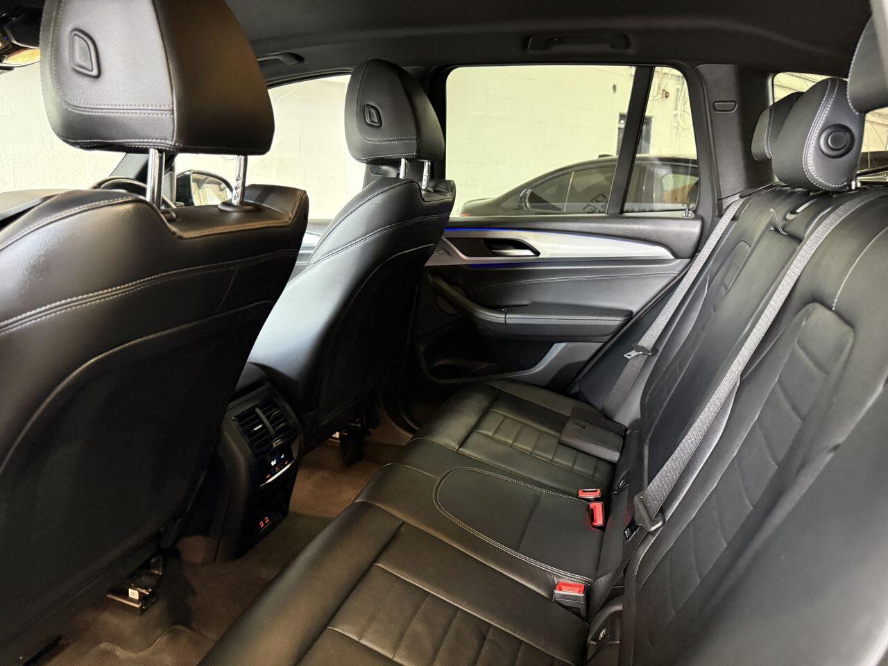 BMW X3 view 68