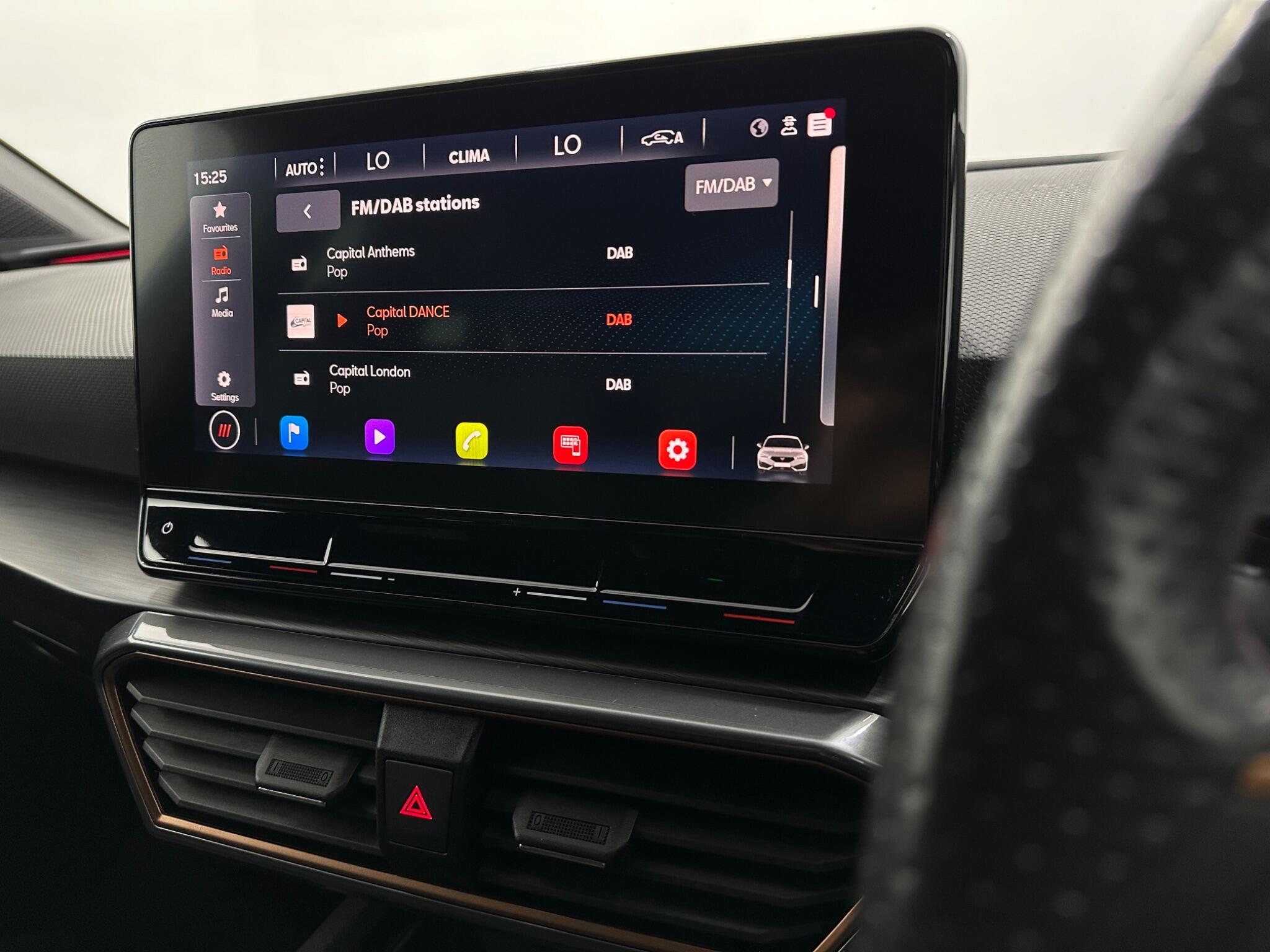 CUPRA Leon view 25