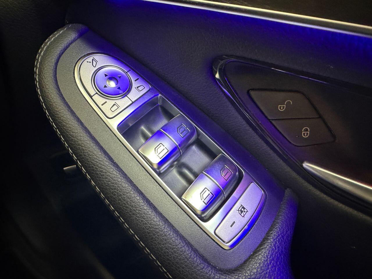 Mercedes-Benz GLC view 38