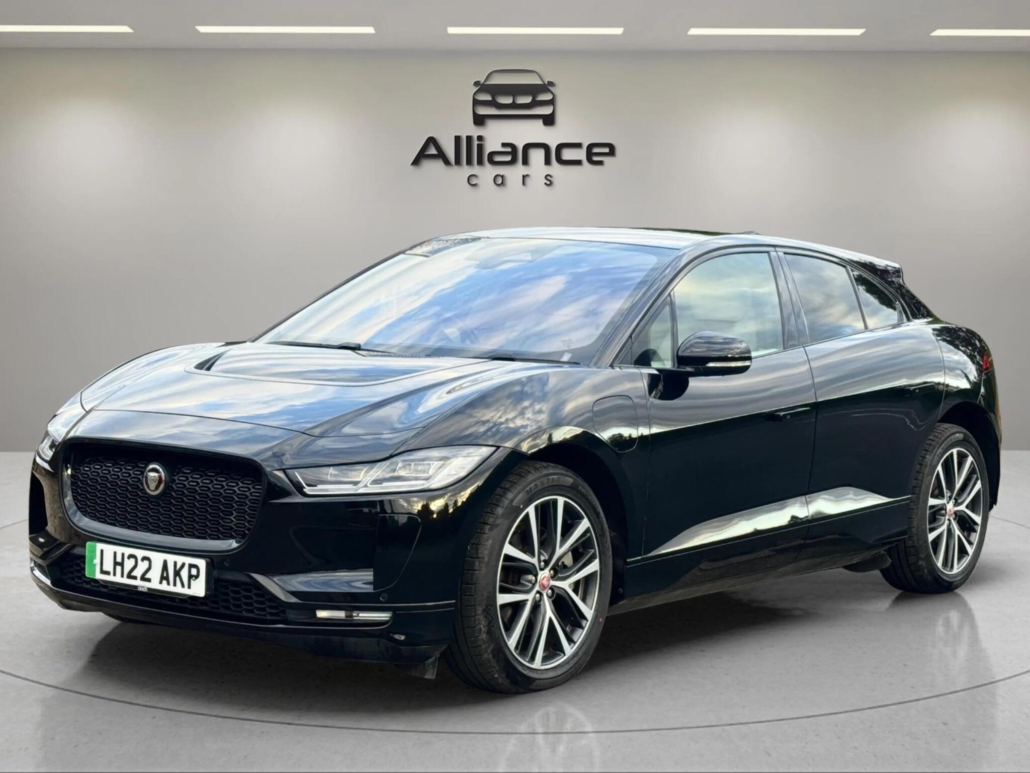 Jaguar I-Pace view 70