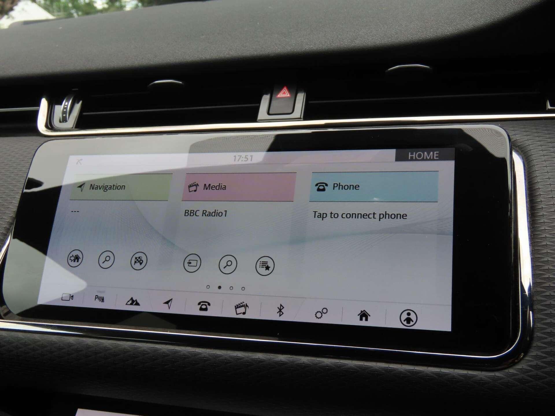 Land Rover Range Rover Evoque view 10