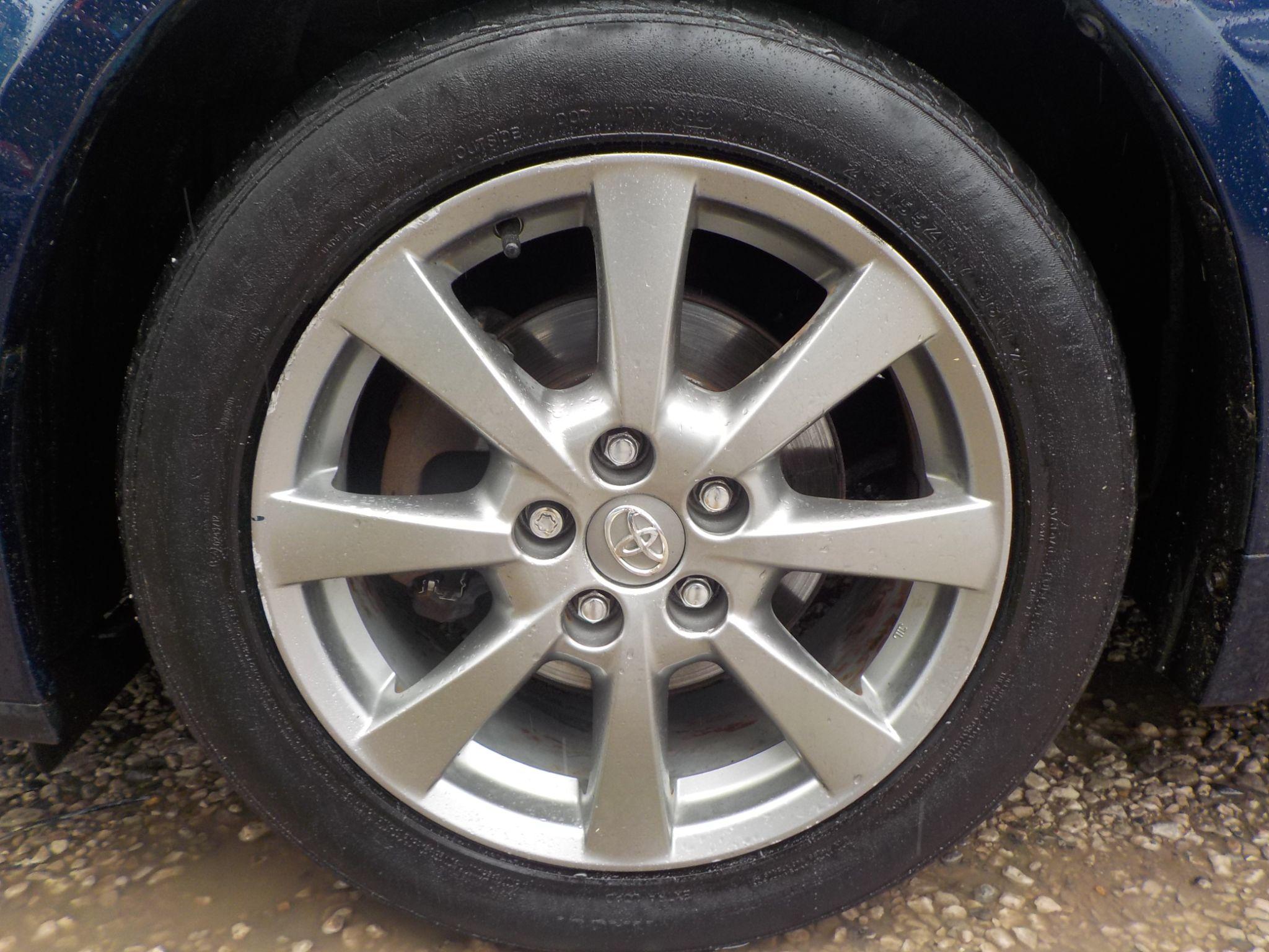 Toyota Avensis 2.0 D-4D Icon Plus Euro 5 4dr