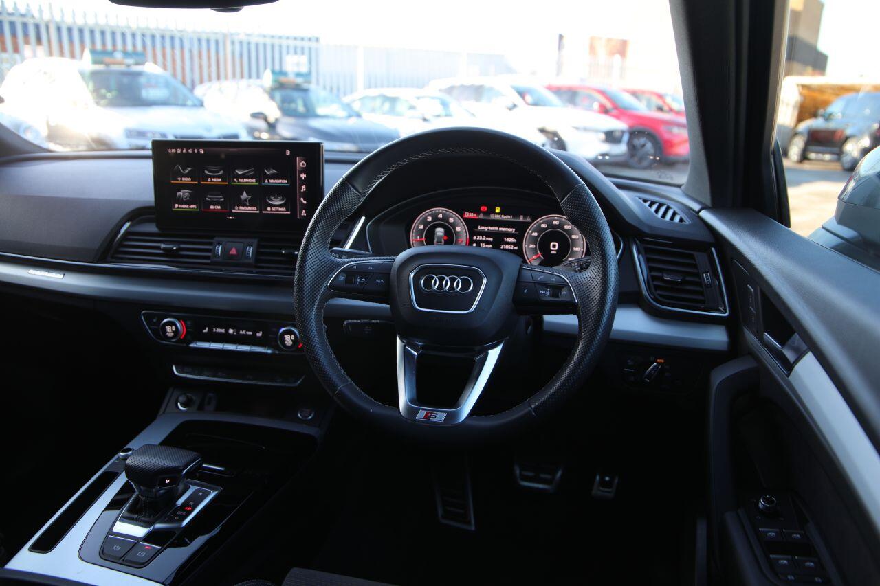 Audi Q5 view 36