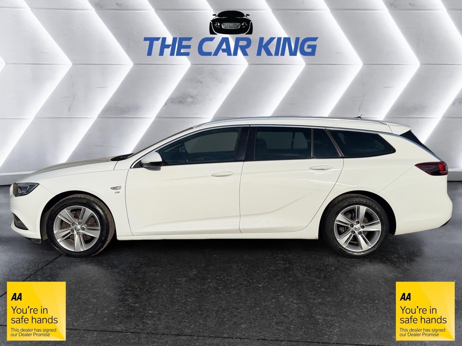 Vauxhall Insignia view 5