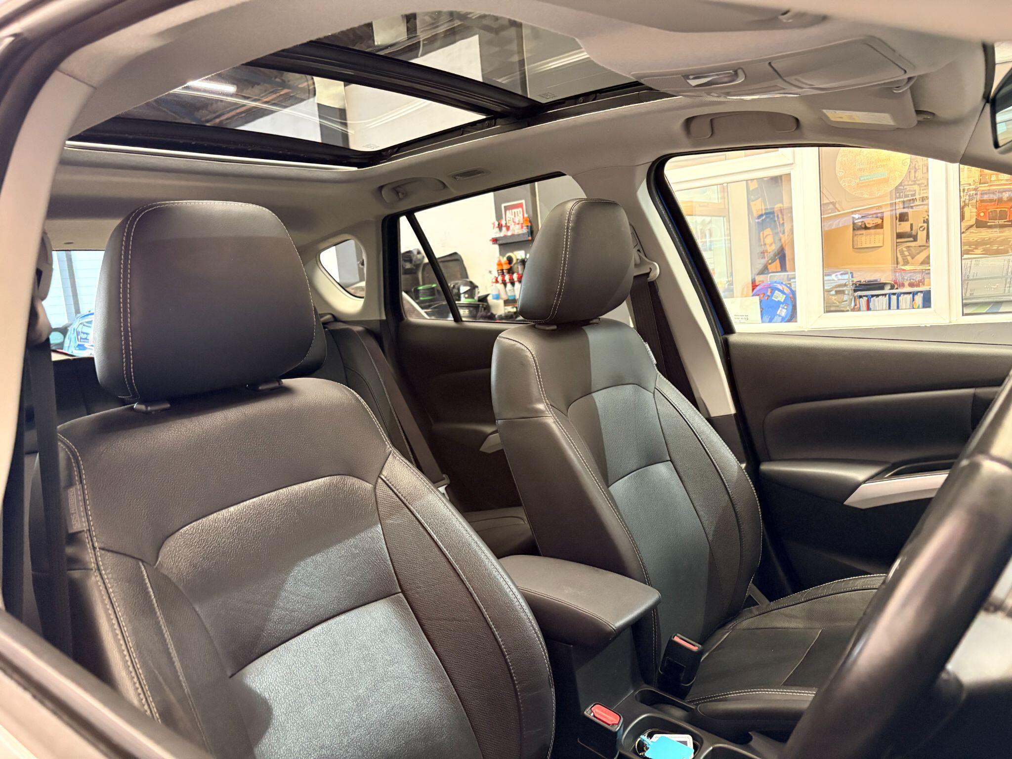 Suzuki SX4 S-Cross view 5