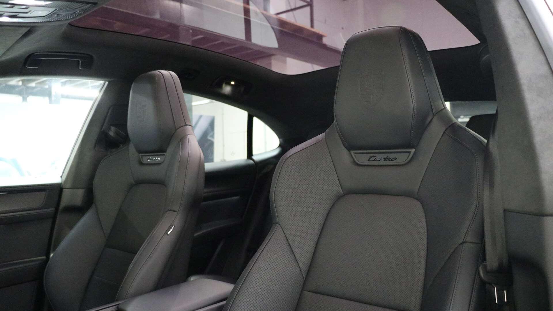Porsche Cayenne view 20