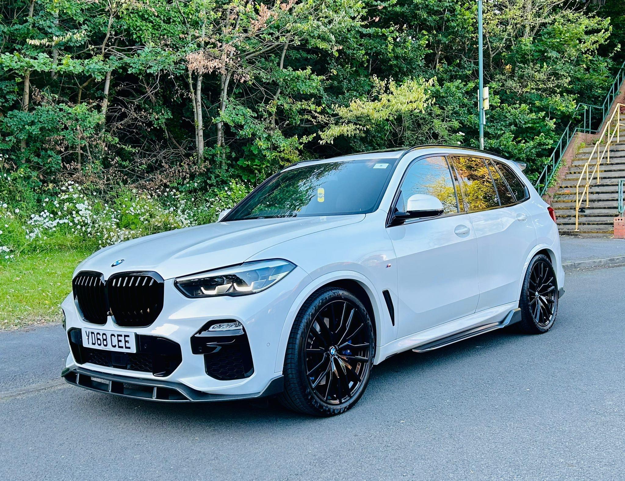 BMW X5 view 42
