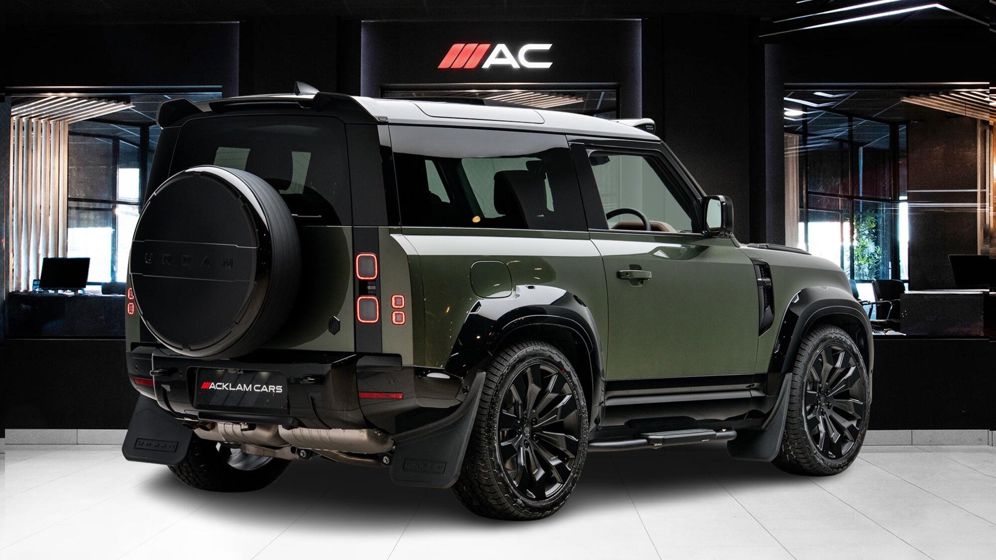 Land Rover Defender view 6