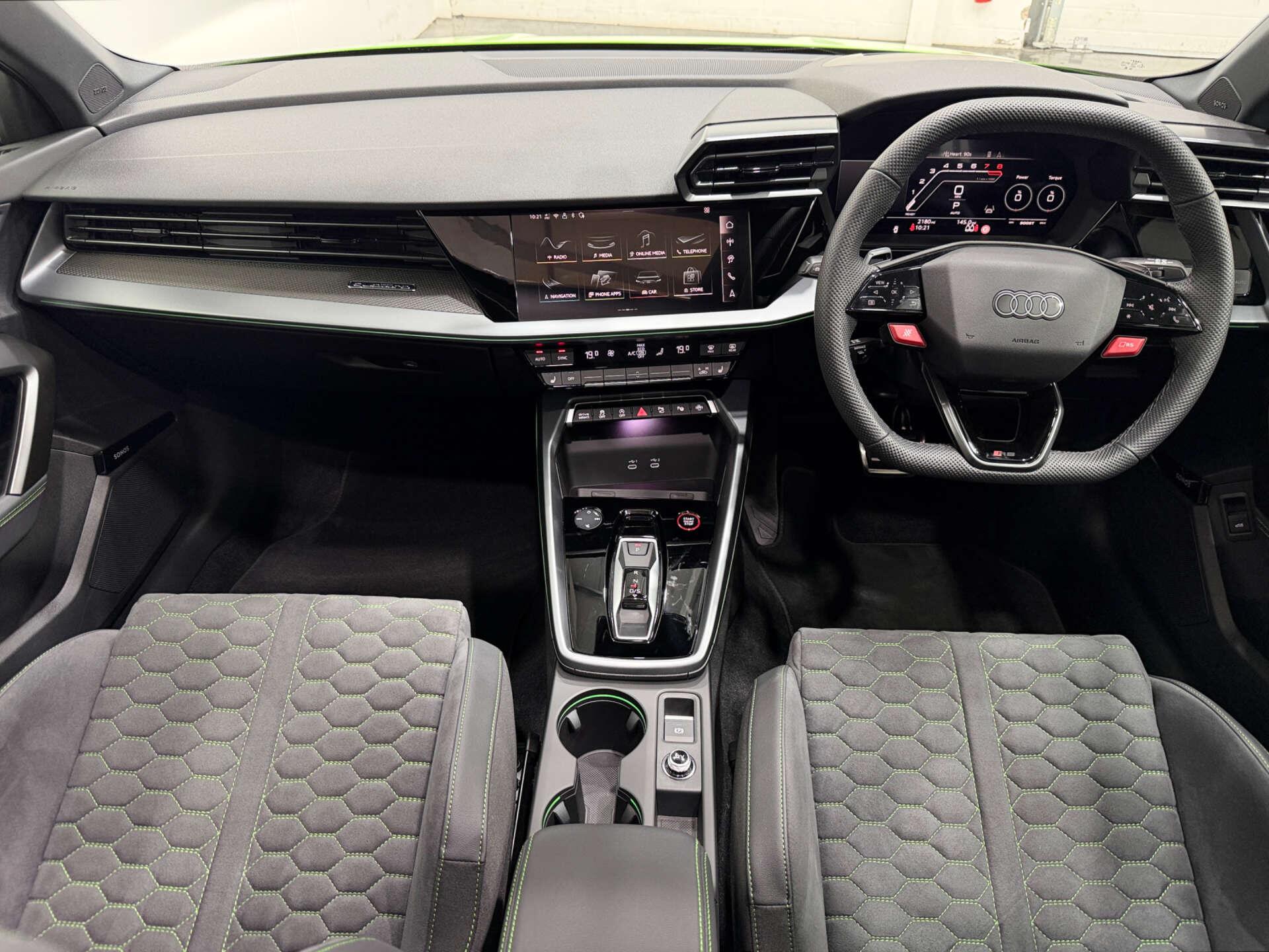 Audi RS3 view 19