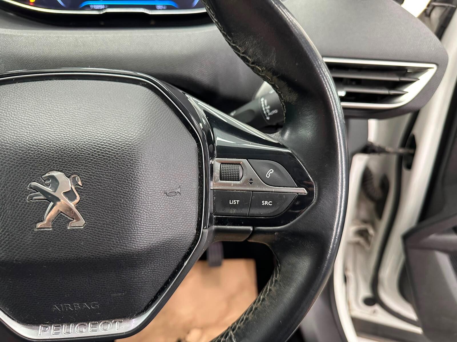 Peugeot 3008 view 30