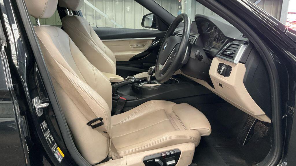 BMW 3 Series view 2