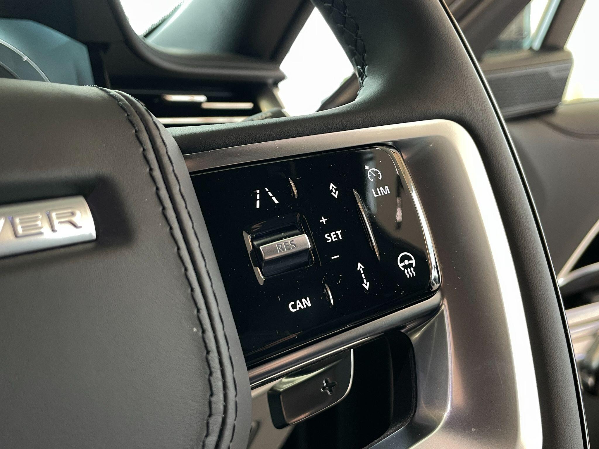 Land Rover Range Rover view 15
