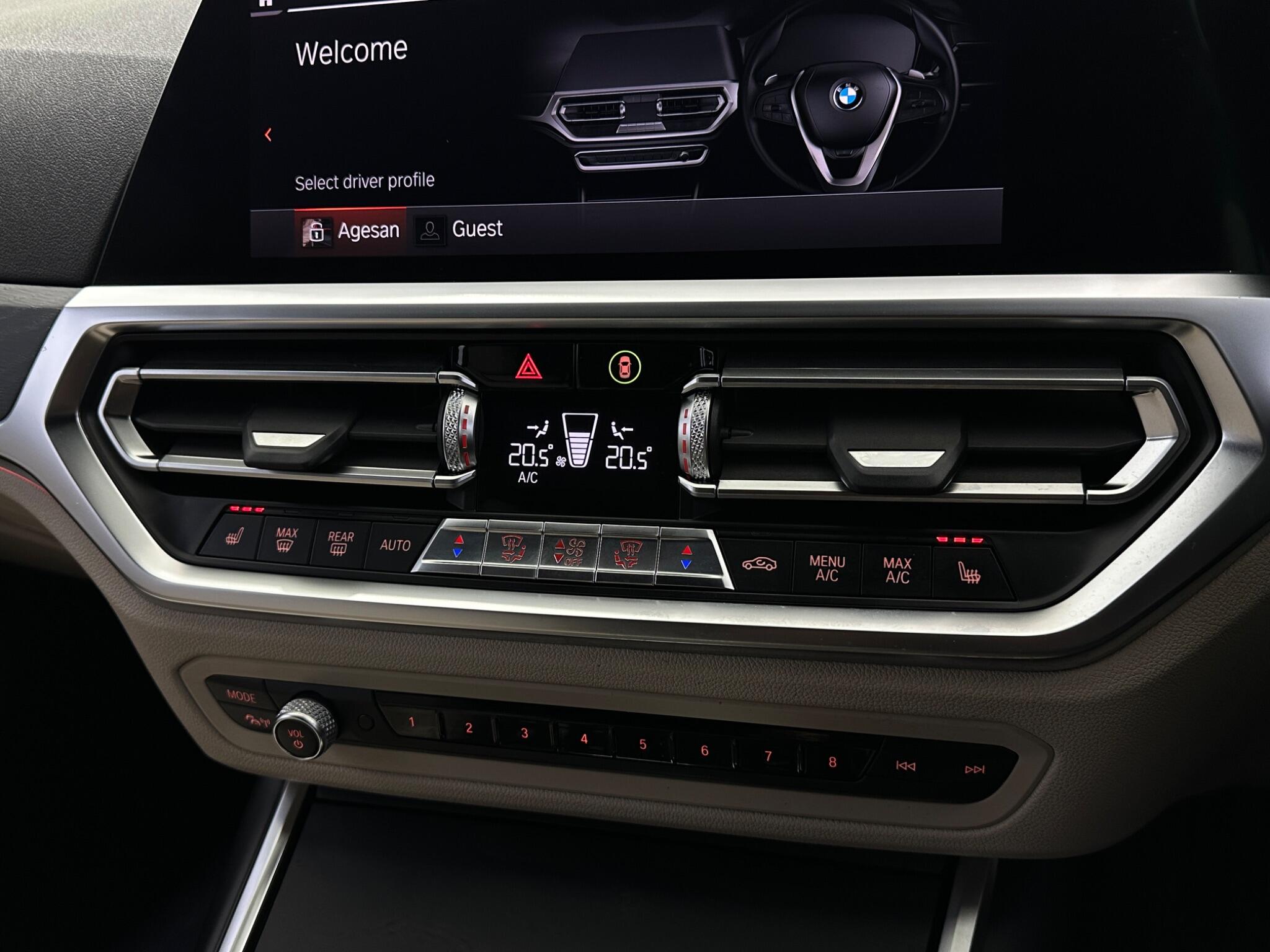 BMW 3 Series view 23