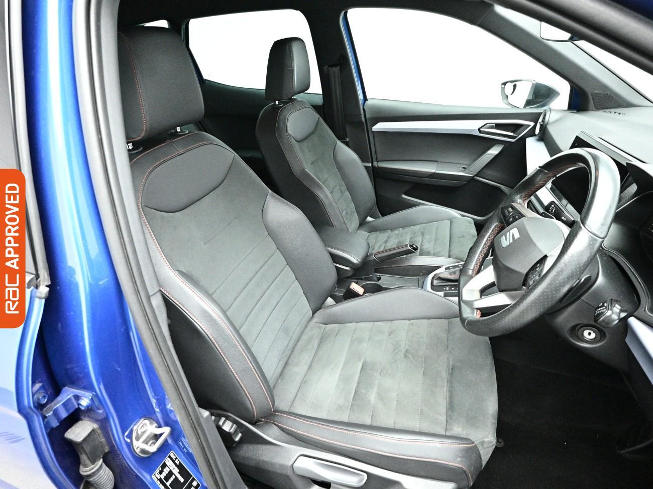 SEAT Arona view 12