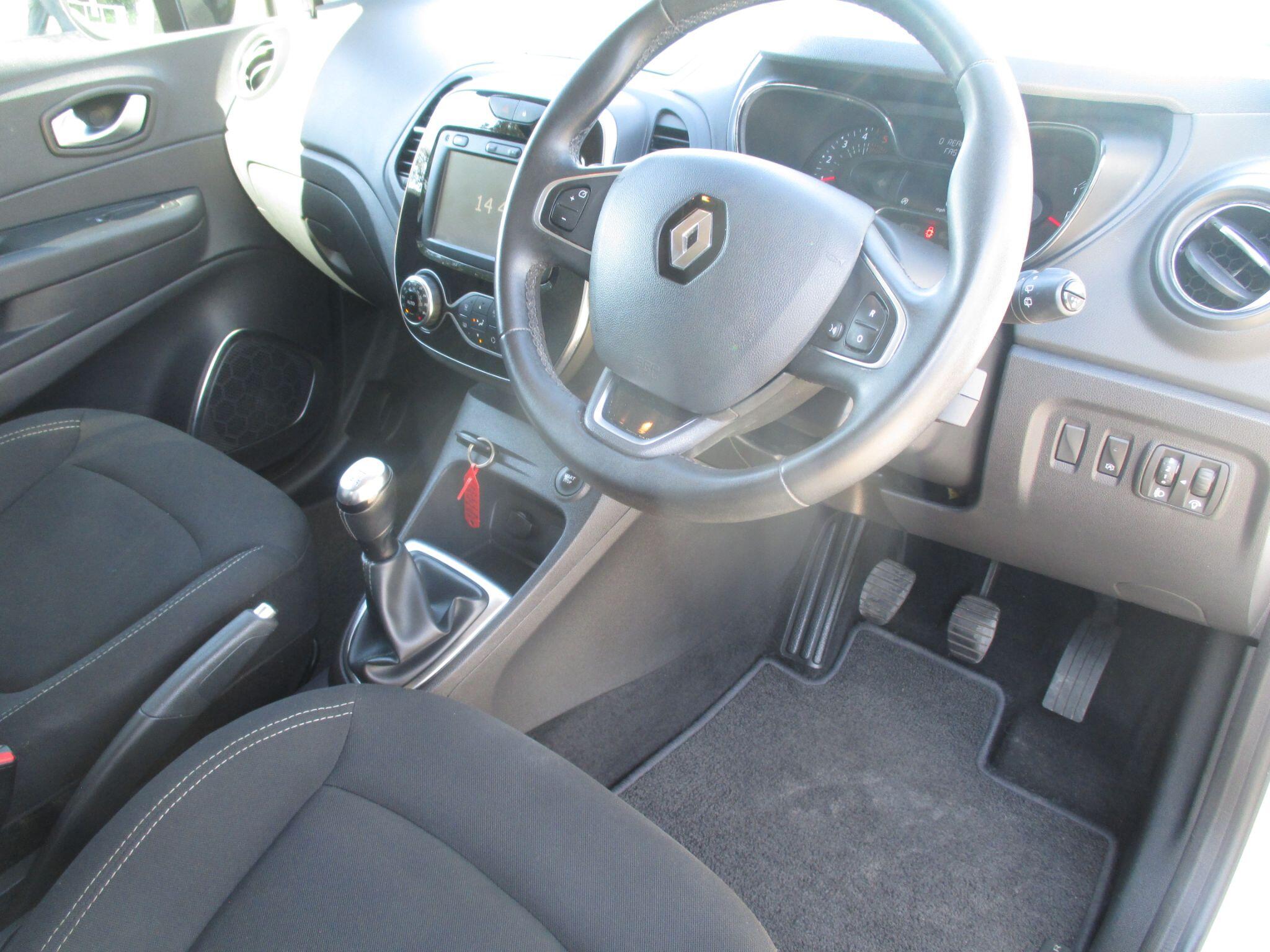 Renault Captur view 23