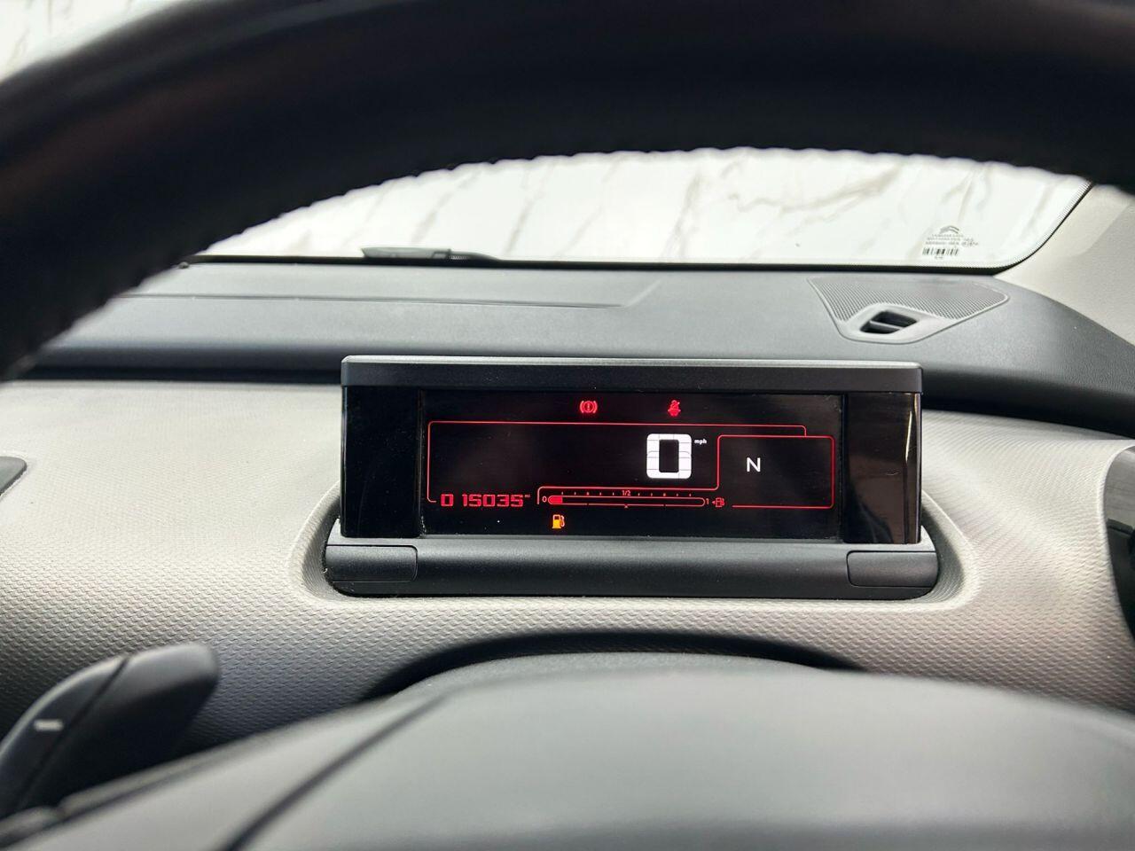 Citroen C4 Cactus view 17