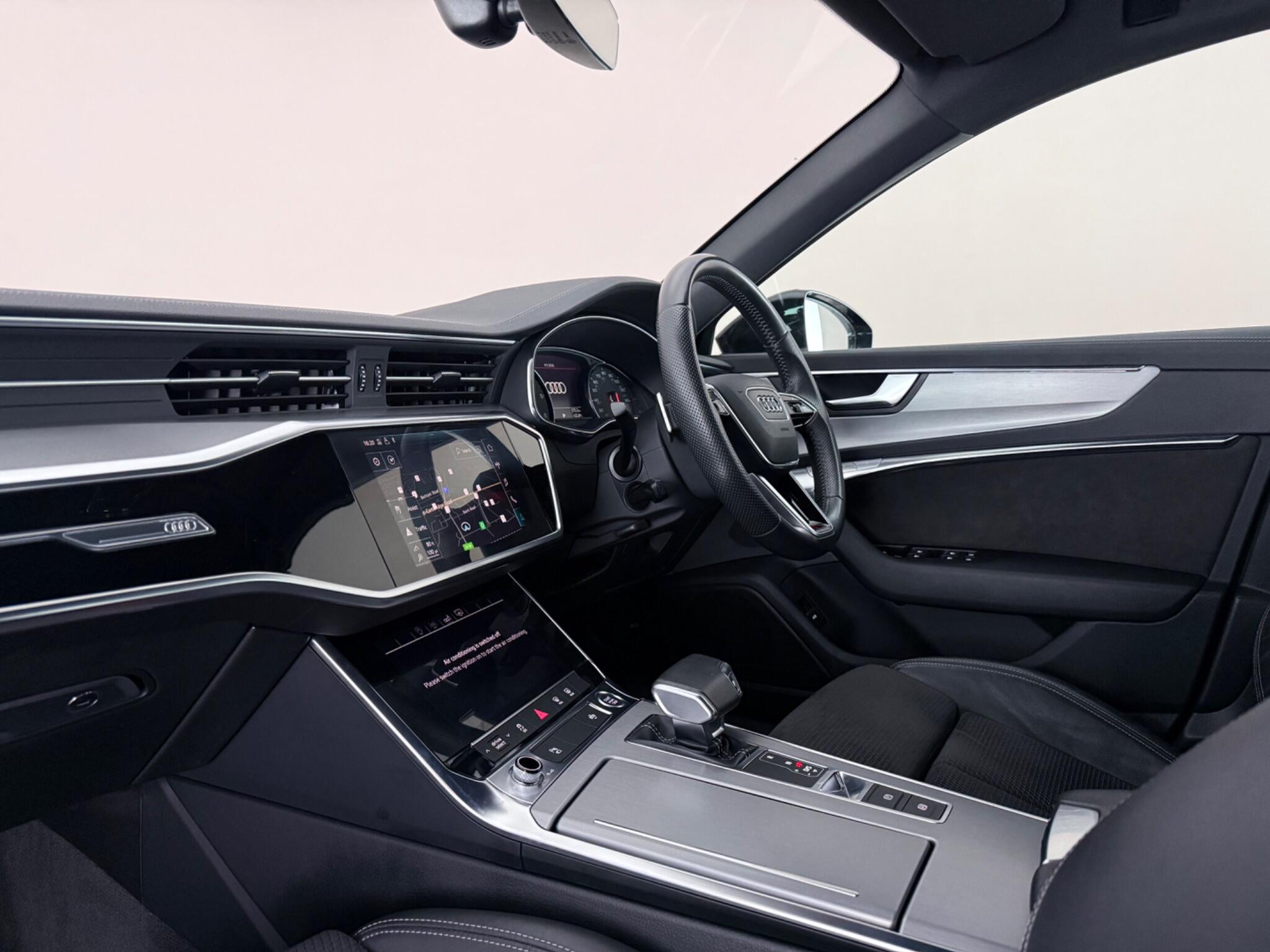 Audi A6 view 4