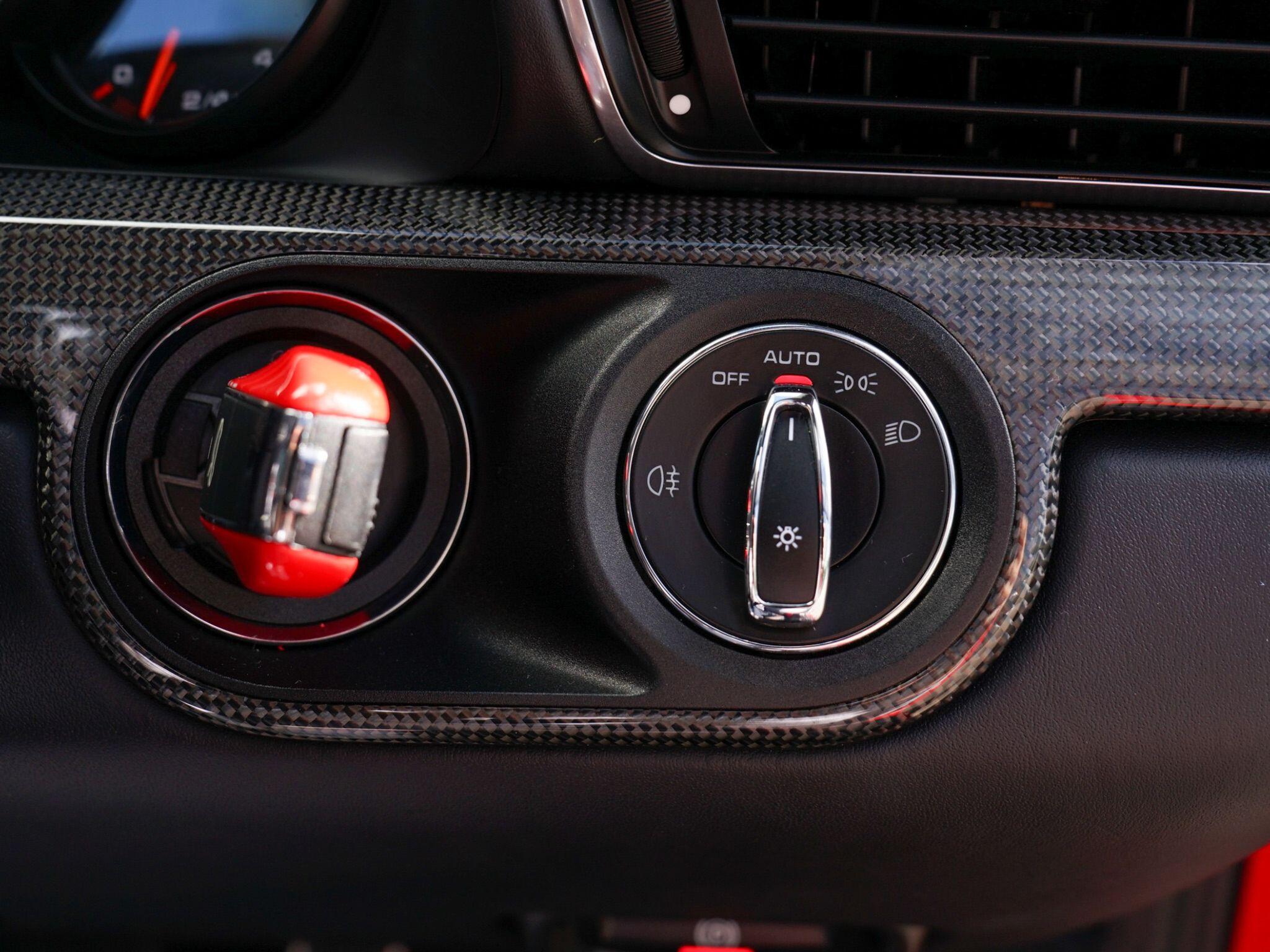 Porsche Cayman view 70
