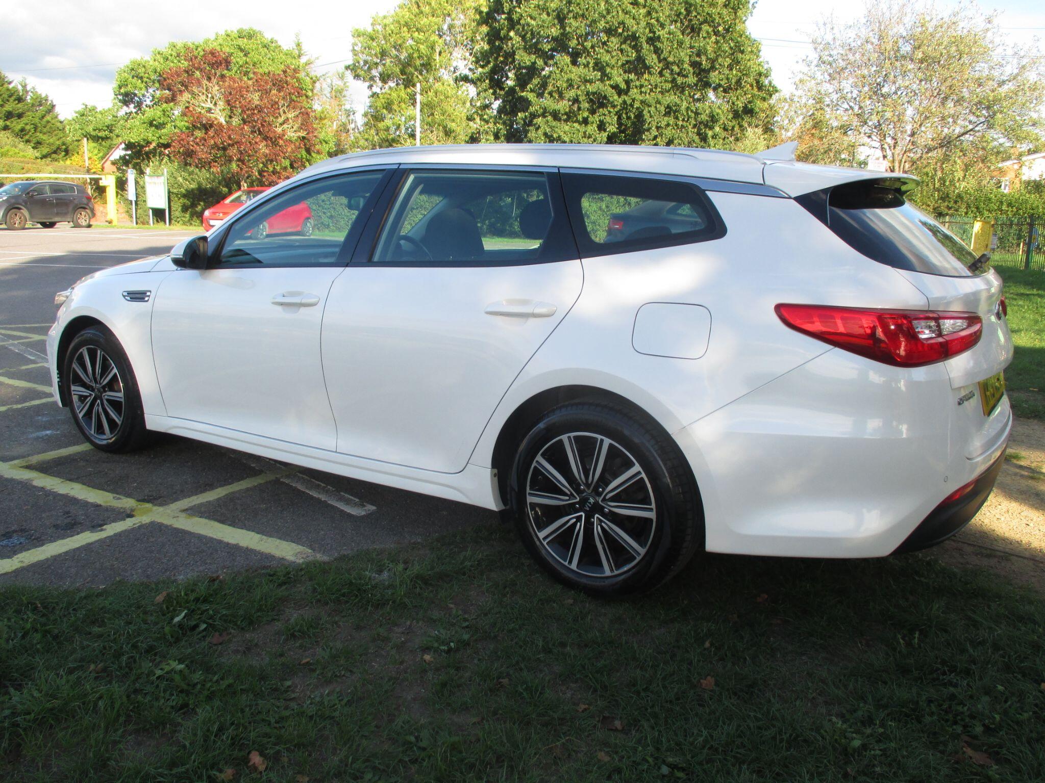 Kia Optima view 15