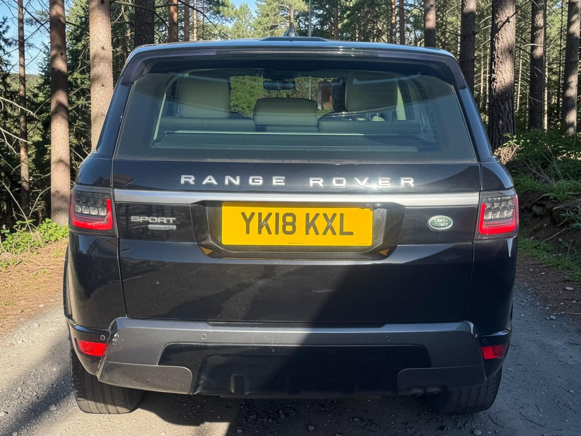 Land Rover Range Rover Sport view 8