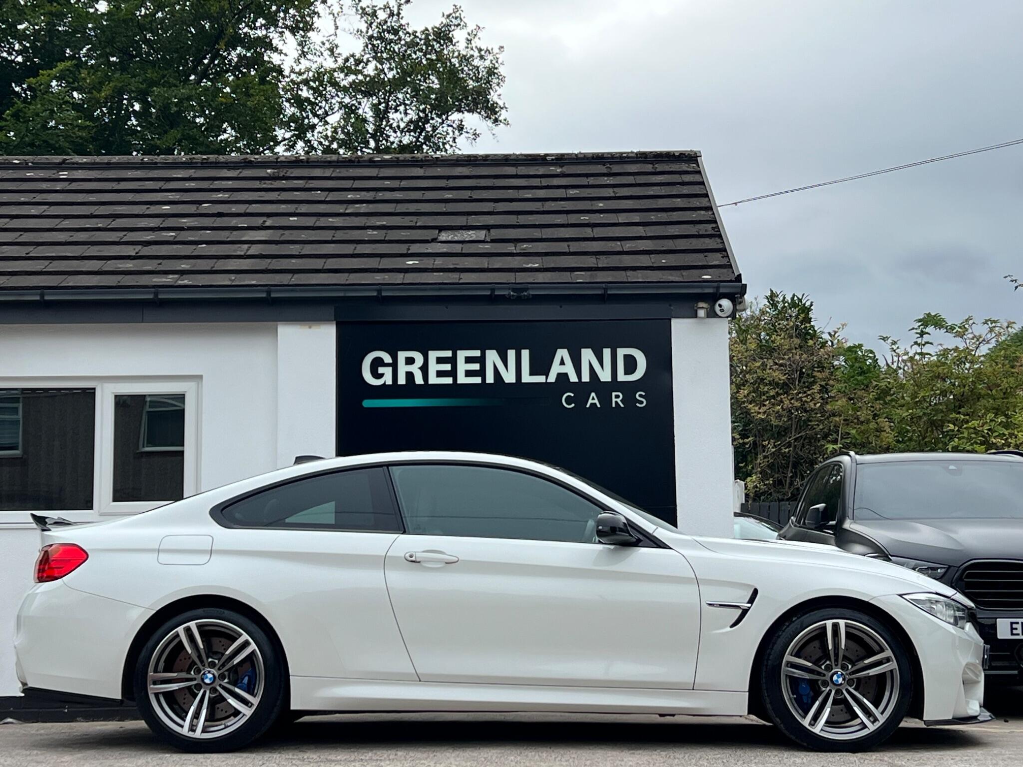 BMW M4 view 36