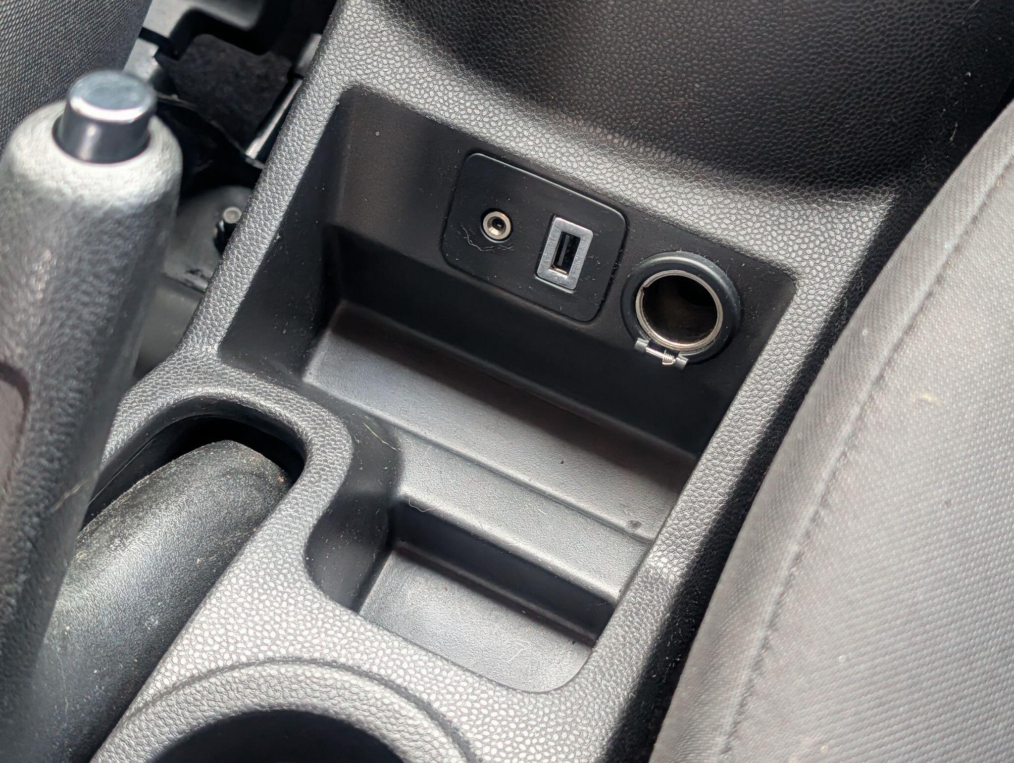 Ford Ecosport view 28