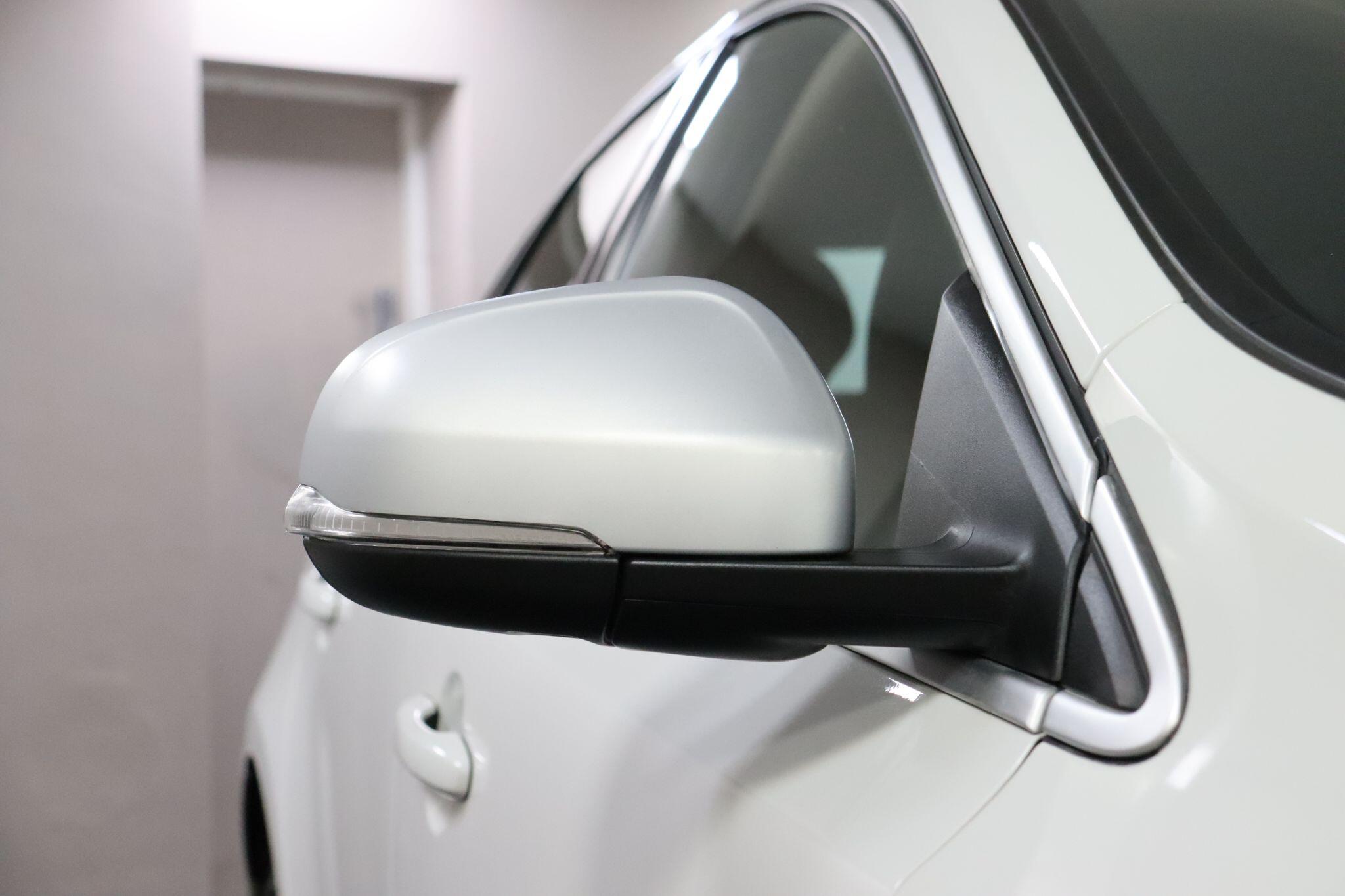 Volvo V40 view 33