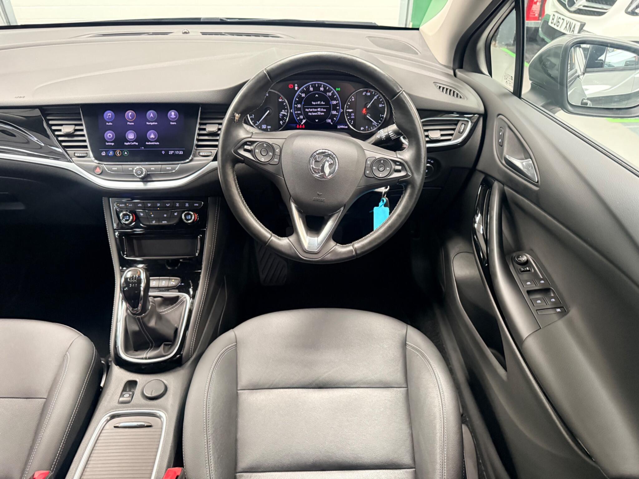 Vauxhall Astra view 7