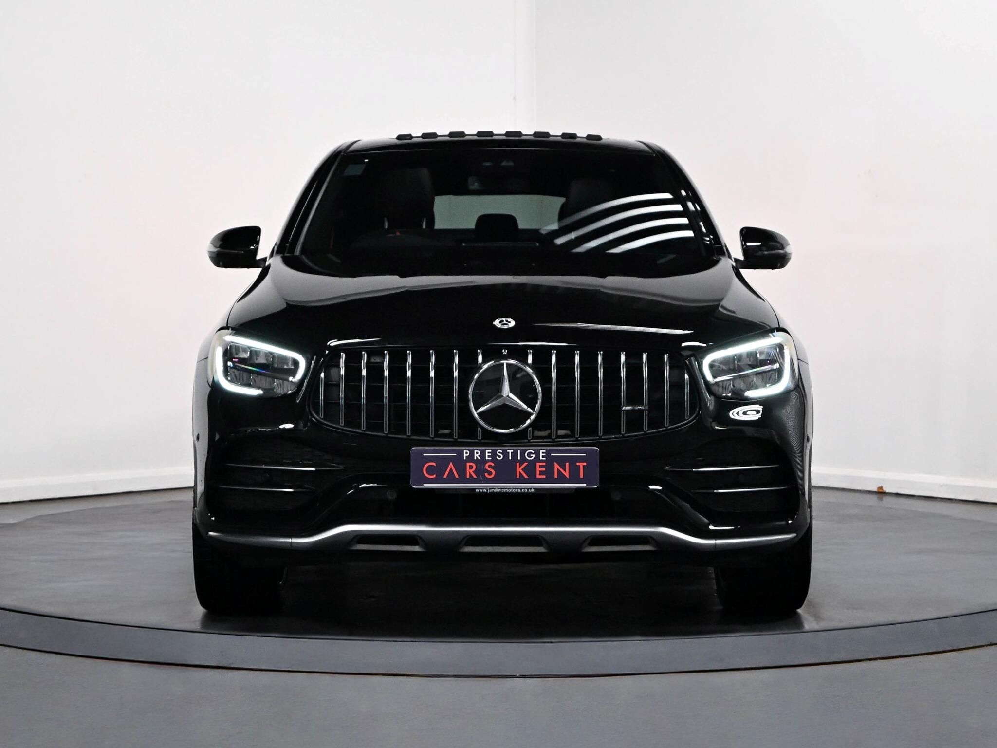 Mercedes-Benz GLC view 29