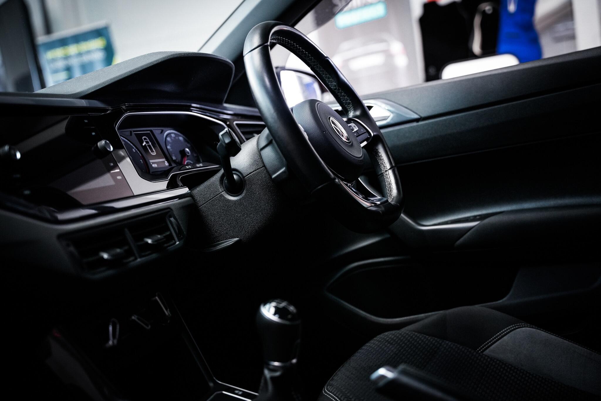 Volkswagen Polo view 3