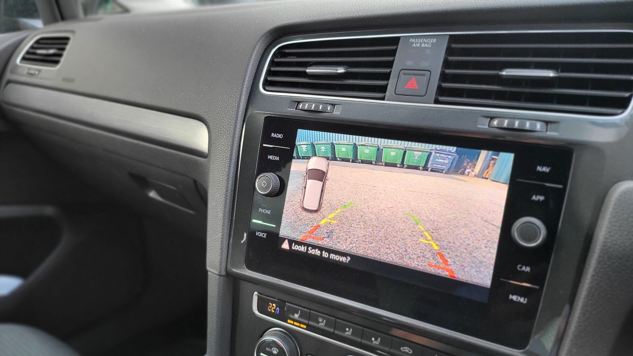 Volkswagen Golf view 25